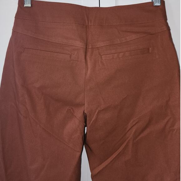 Est. 1946 Women's Mid Rise Pull On Brown Tapered Leg Pants Size 4 - Picture 3 of 6